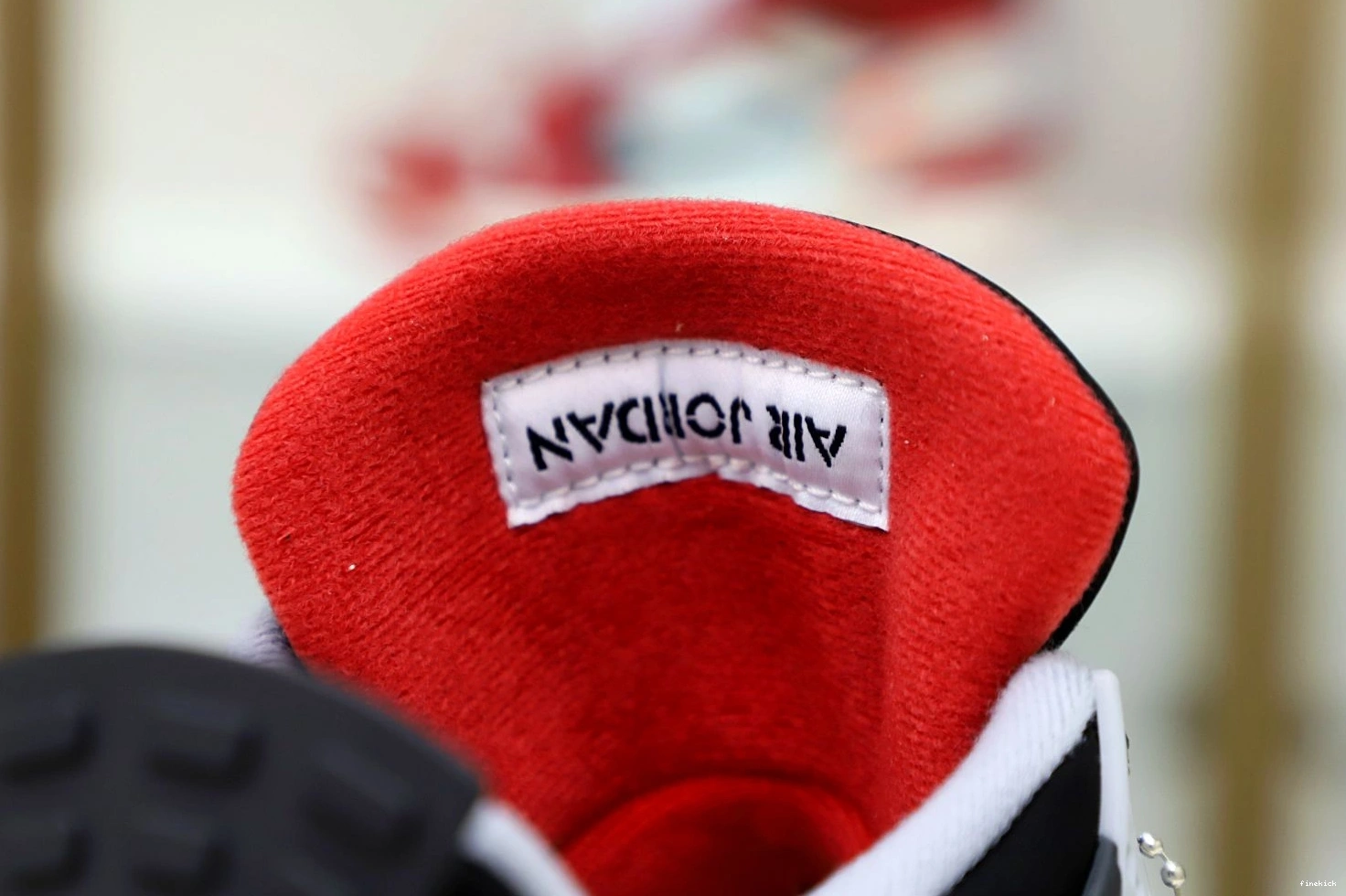 'BRED' 4 JORDAN RETRO OG 2019 AIR 0728